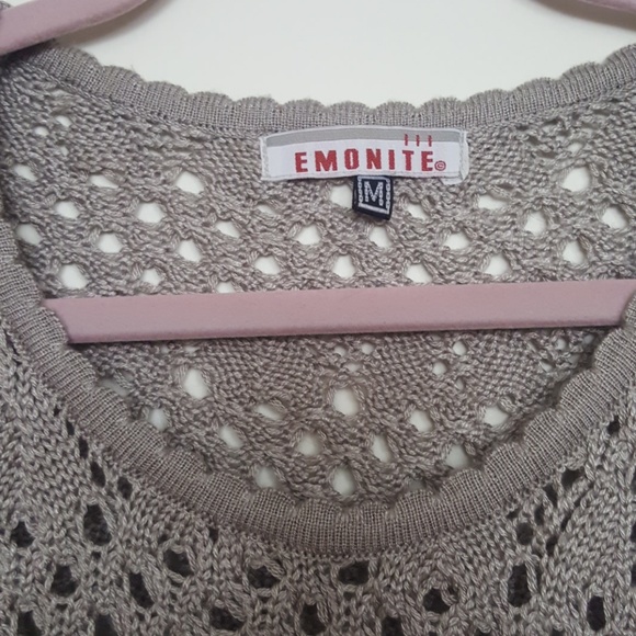 Emonite lace knit sweater or vest - Picture 2 of 3